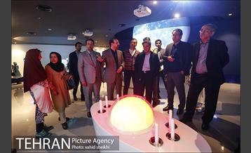 بازدید وزیر راه و شهرسازی از باغ کتاب 27