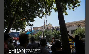 رفع خطر طبقه سوم پاساژ 102 در خیابان امام خمینی(ره)  41