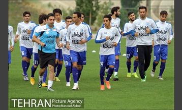 تمرین تیم فوتبال استقلال تهران‎ 4