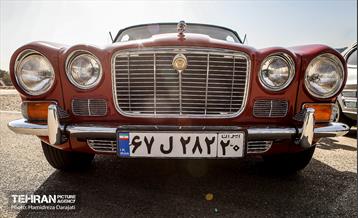 اجتماع بزرگ خودروهای کلاسیک در تور تهران دیـزین  6