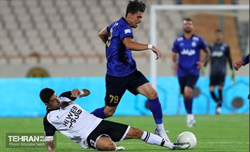 دیدار تیم های فوتبال استقلال تهران و هوادار تهران 7