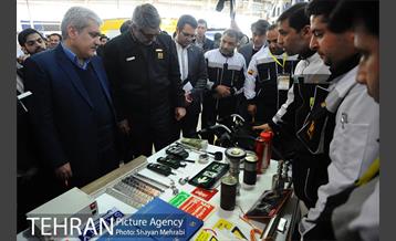 بازدید معاون علمی و فناوری رییس جمهور از نمایشگاه مترو  11