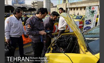 برپایی مراسم روز هوای پاک در میدان ونک 5