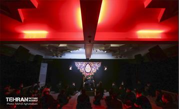 مراسم سوگواری شب دوم آقا اباعبدالله الحسین(ع) در منطقه 8