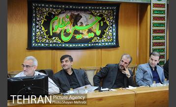 جلسه ستاد عالى برنامه سوم شهردارى تهران با حضور شهردار و رئیس شورای شهر تهران 32