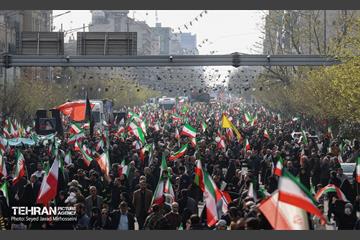 مراسم تشییع «علی لاریجانی»، «غلامرضا سلیمانی» و قهرمانان «ناو دنا» 32