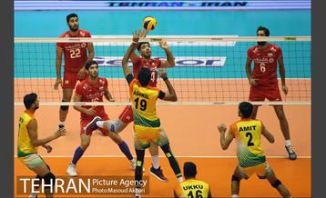 دیدار تیم های ملی والیبال ایران و هند 13