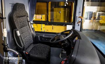 بازدید شهردار تهران از کارخانه خودروسازی «عقاب افشان» 6