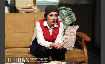 نمایش اثر پرتوهای گاما بر گل های همیشه بهار 7