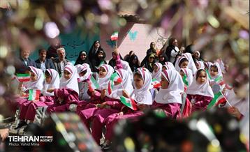 جشن شکوفه‌ها در منطقه ۱1 26