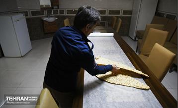 مرکز بهداشتی درمانی منطقه ۵ در لحظه افطار  20