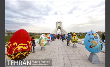 میدان آزادی به استقبال بهار رفت 2