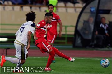 دیدار تیم‌های فوتبال پرسپولیس و الوحده