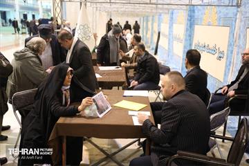 میز خدمت شهرداری تهران در نماز جمعه 26