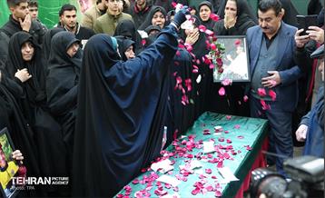 وداع با پیکر شهدای حافظان نظم و امنیت 10