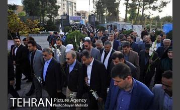 پیاده روی و گردهمایی سالمندان با حضور شهردار تهران 11