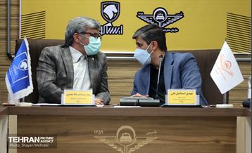 آیین انعقاد توافق‌نامه بین تاکسیرانی شهر تهران با شرکت ایساکو 13