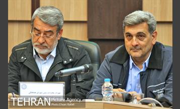 بازدید وزیر کشور از ستاد بحران شهر تهران 21