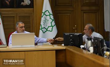 نقد و بررسی عملکرد معاونت منابع انسانی در سال گذشته و سال جدید 8