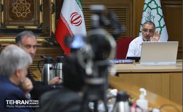 جلسه بررسی کلان‌پروژه‌های بازار گل و شن‌چاله‌ها 6