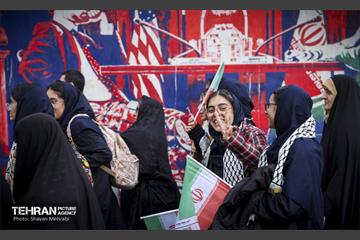 راهپیمایی ۱۳ آبان در تهران  46