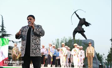 آیین رونمایی از مجسمه آرش کمانگیر 12