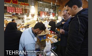 خرید شب یلدا در بازار تهران 19