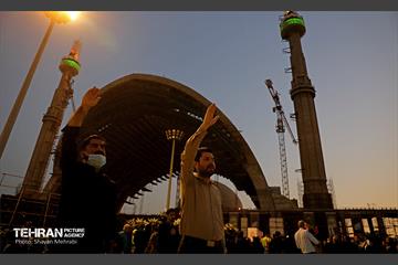 بدرقه خادمان و زائران اربعین 44