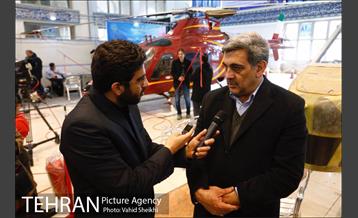 بازدید شهردار از نمایشگاه بزرگ دستاوردهای دفاعی جمهوری اسلامی و نمایشگاه سازندگی ،محرومیت زدایی و خدمات رسانی 19