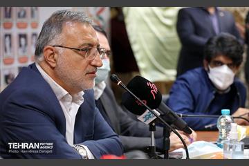 دیدار شهردار تهران با نخبگان منطقه 16 شهرداری 38