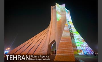 سمفونی نور سیمرغ صلح بر روی برج آزادی 23