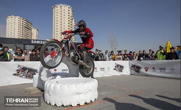 رانـد نهایی مسابقات قهرمانی موتور تریال  7