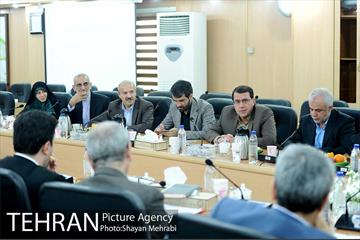 نشست شورای معاونان و مشاوران با حضور شهردار تهران 33