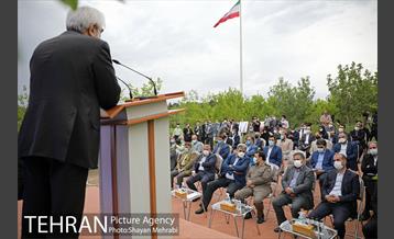 آئین کلنگ زنی یادمان سرباز وطن 18