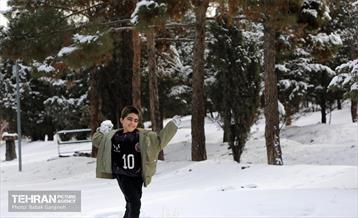 روز برفی در منطقه 13 9