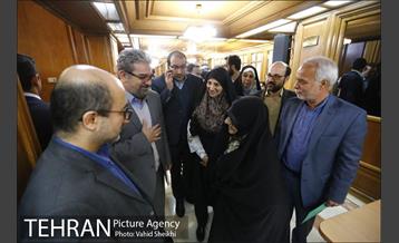 امضا تفاهمنامه کتابخانه ملی با شورای شهر تهران 18