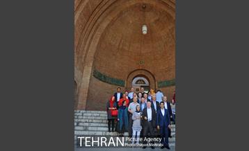 شهردار وین، مهمان تهران 13