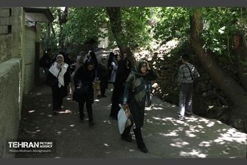 بازدید خانواده‌های آسیب دیده از جنگ رمضان از کن 11