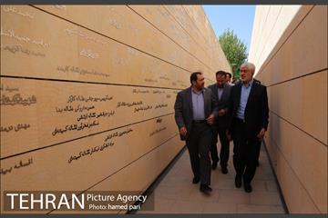 بازدید مدیران فرهنگی شهرداری تهران از باغ موزه دفاع مقدس 2