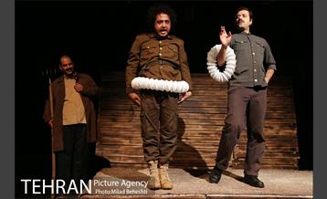 نمایش کابوس شب نیمه تابستان‎ 1