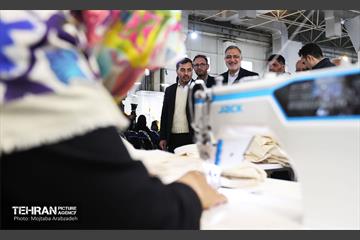 آیین افتتاح مراکز توانمندسازی کوثر و بهسازی۴۰۰معبر پایتخت 14