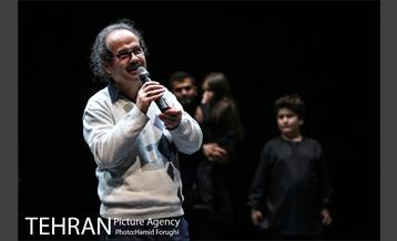 نمایش "من" در پردیس تئاتر تهران (خاوران) 41