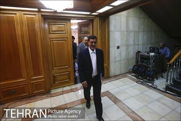 ارائه برنامه کاندیداهای شهرداری تهران در جلسه شورای شهر 30