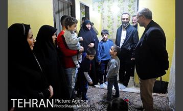 برنامه شب یلدا همراه شهردار تهران در موسسه خیریه بهشت امام رضا(ع) 3