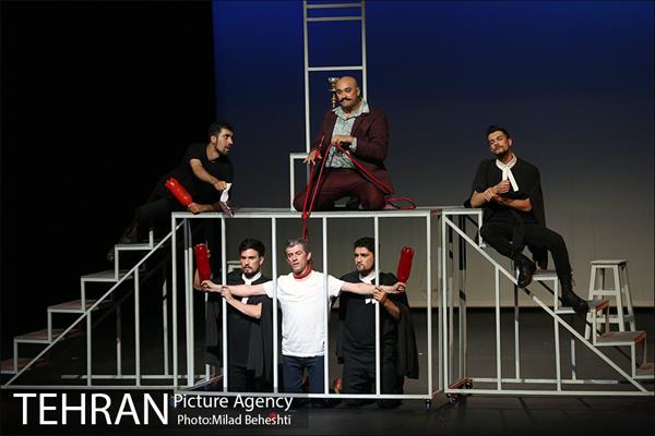 نمایش مزا مزا  15