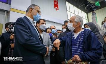 بازدید شهردار تهران از فروشگاه شهروند و میادین میوه تره بار 25