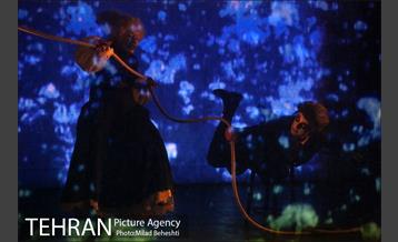 نمایش بیست هزار فرسنگ زیر دریا‎ 7