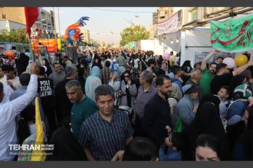 مهمانی ۱۰ کیلومتری عید غدیر در تهران - 1 14