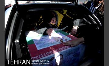 تشییع شهدای آتش نشان با حضور مردم  24