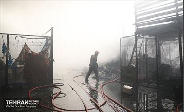 آتش‌سوزی انبار لوازم موتورسیکلت 20